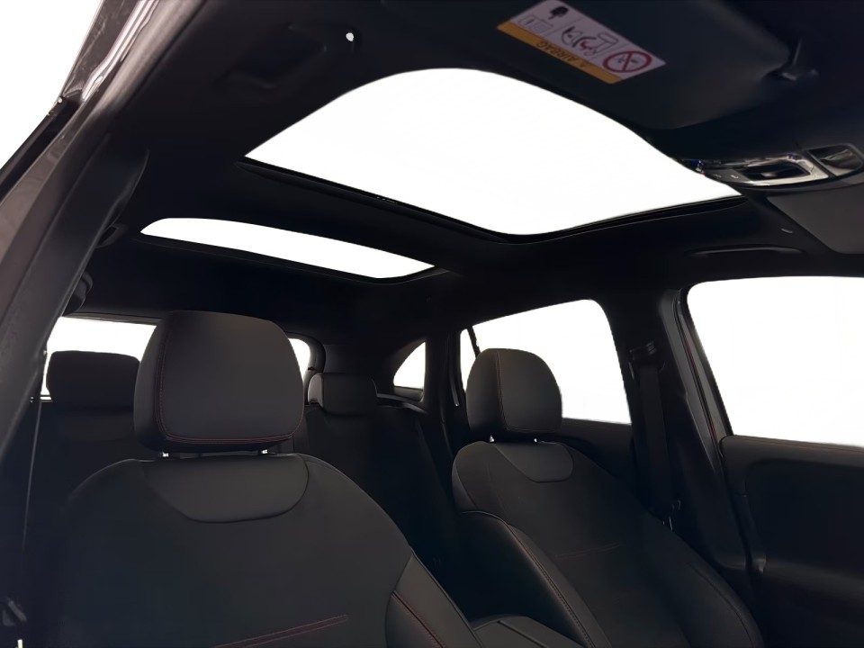 Mercedes-Benz GLA 220 4MATIC AMG Line - foto 13