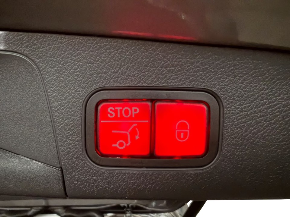 Mercedes-Benz GLA 220 4MATIC AMG Line - foto 17