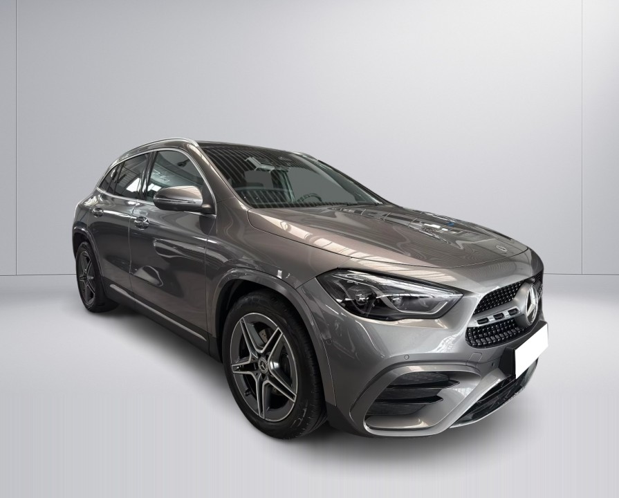 Mercedes-Benz GLA 220 4MATIC AMG Line