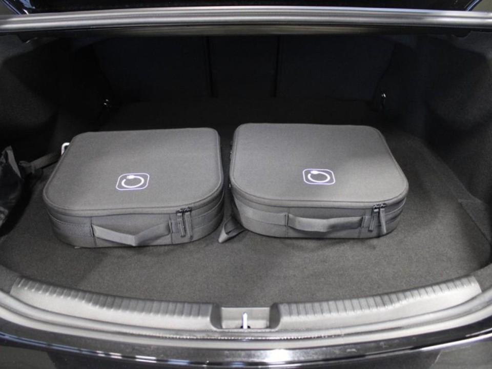 Mercedes-Benz C 300e 4MATIC Avantgarde - foto 11