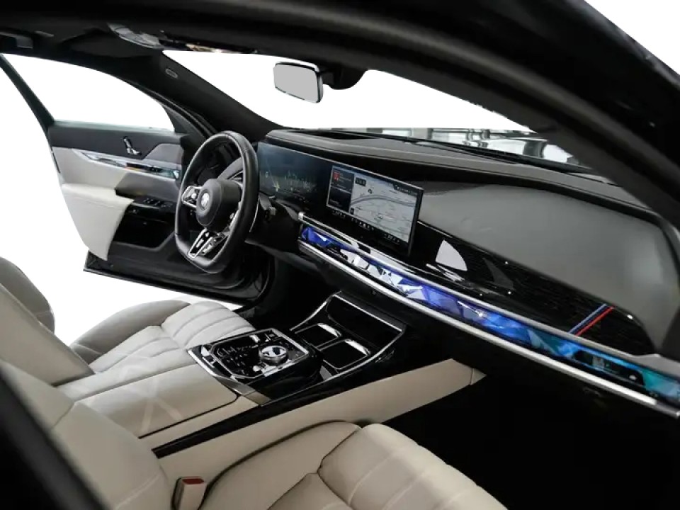 BMW Seria 7 xDrive740d M-Sport - foto 7