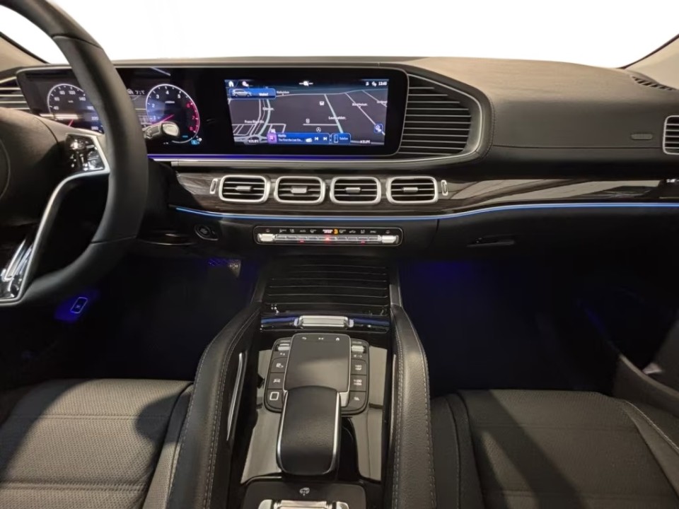 Mercedes-Benz GLS 450 4MATIC - foto 13