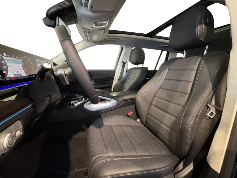 Mercedes-Benz GLS 450 4MATIC - foto 12