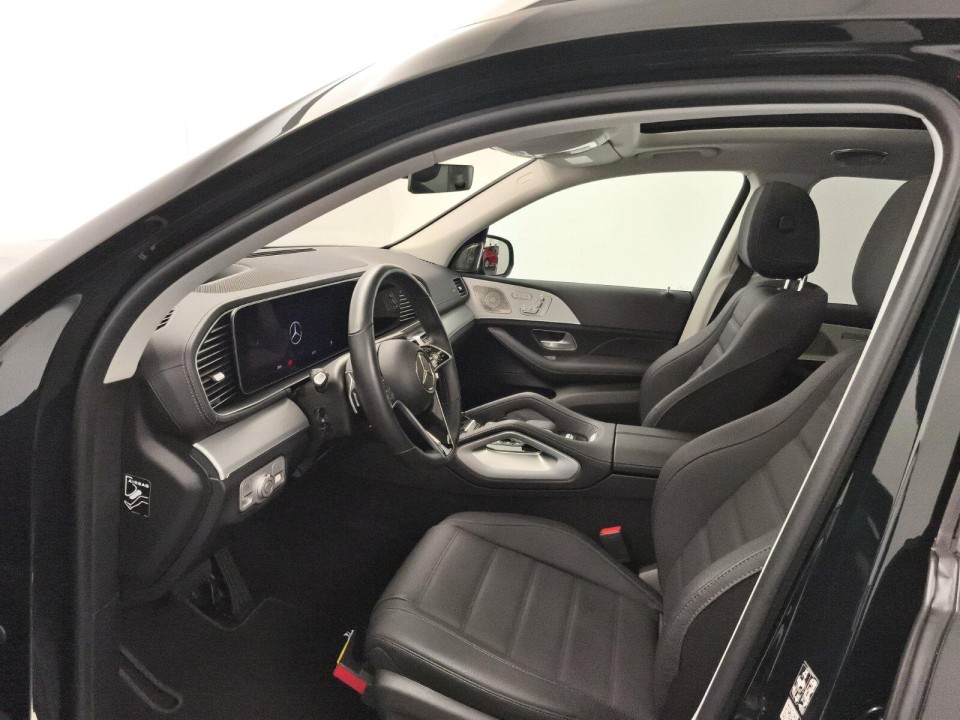 Mercedes-Benz GLS 450 4MATIC AMG - foto 12