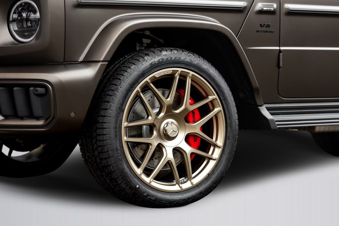 Mercedes-Benz G 63 AMG - foto 22