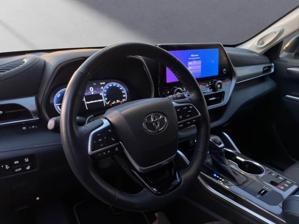 Toyota Highlander Luxury - foto 9