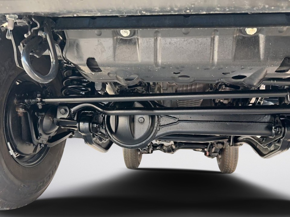 Toyota Land Cruiser GRJ 78 - foto 16