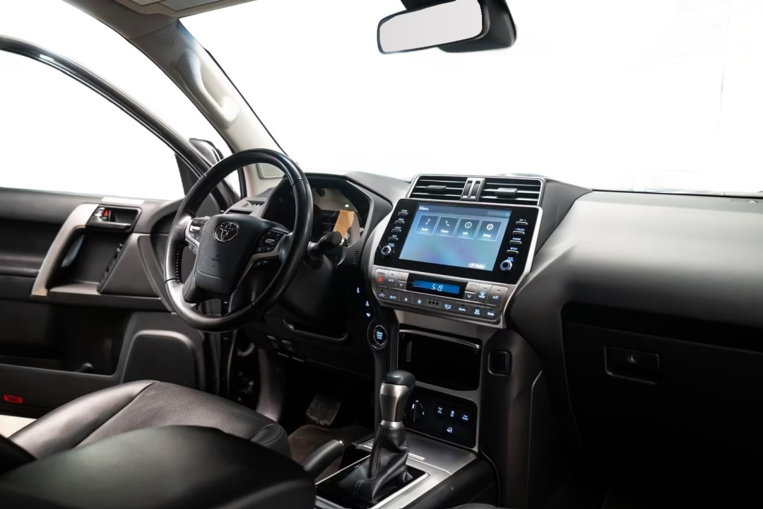 Toyota Land Cruiser Executive - foto 8