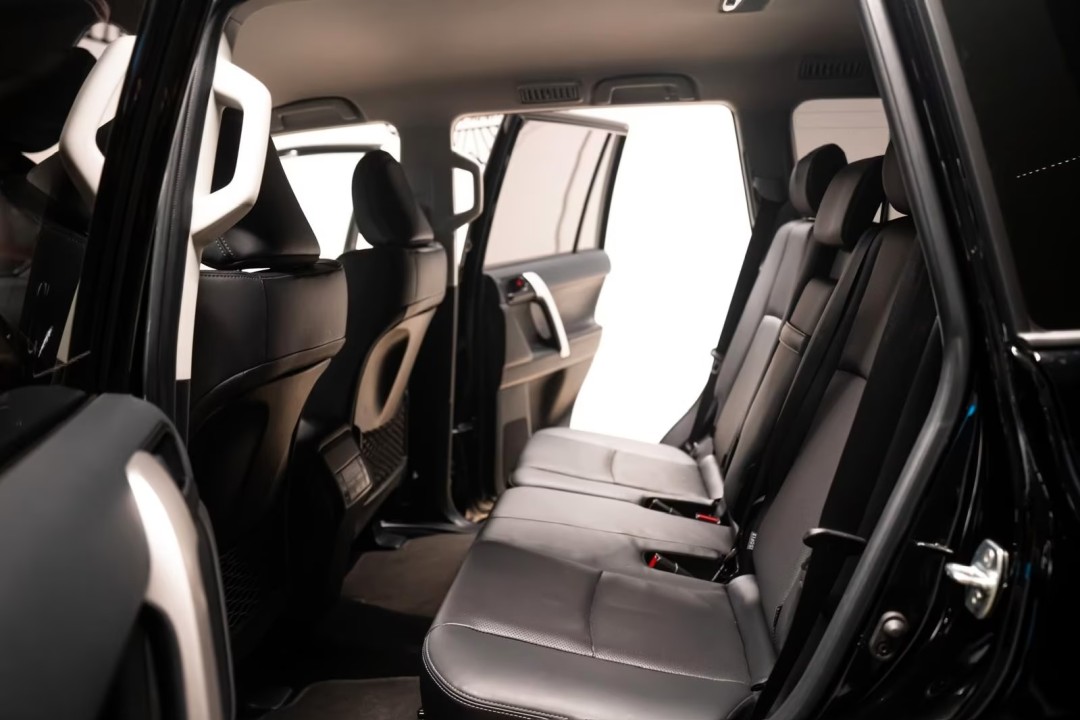Toyota Land Cruiser Executive - foto 15