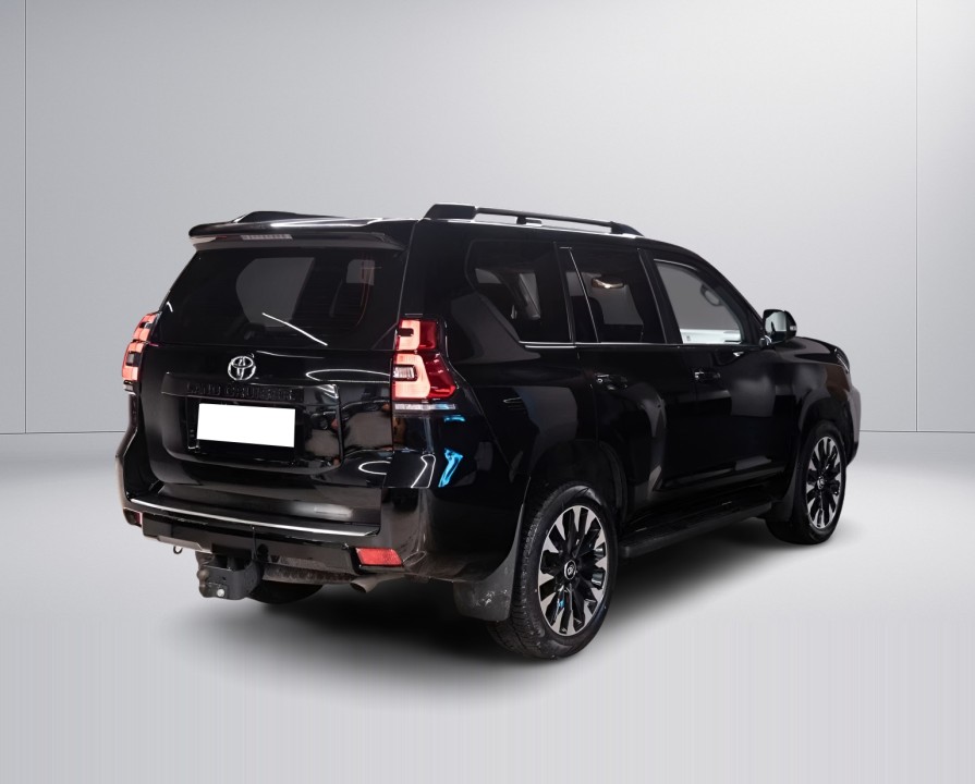 Toyota Land Cruiser Executive (2)