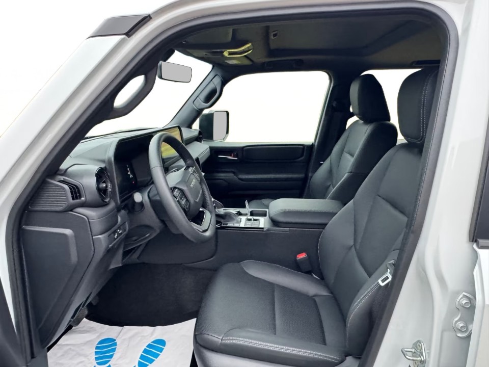 Toyota Land Cruiser 250 - foto 10