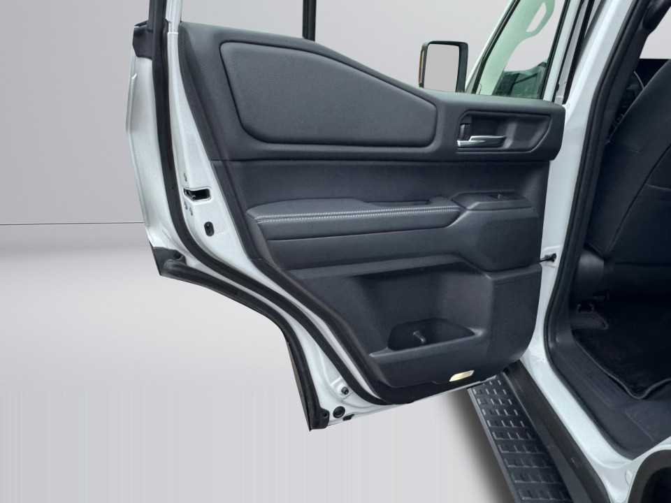 Toyota Land Cruiser 250 - foto 17