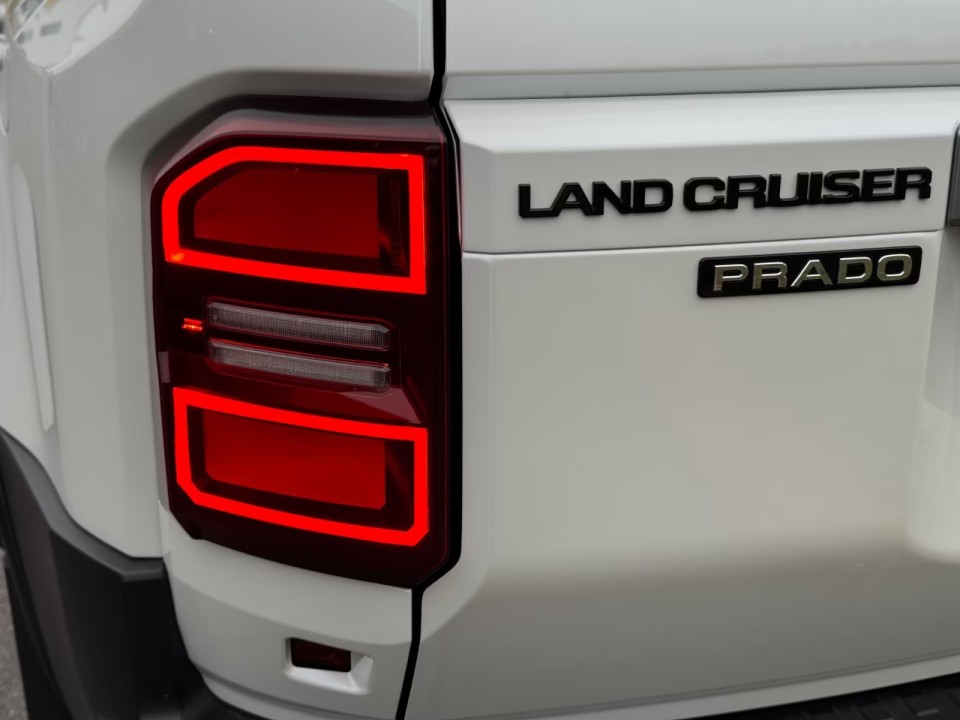 Toyota Land Cruiser 250 - foto 22