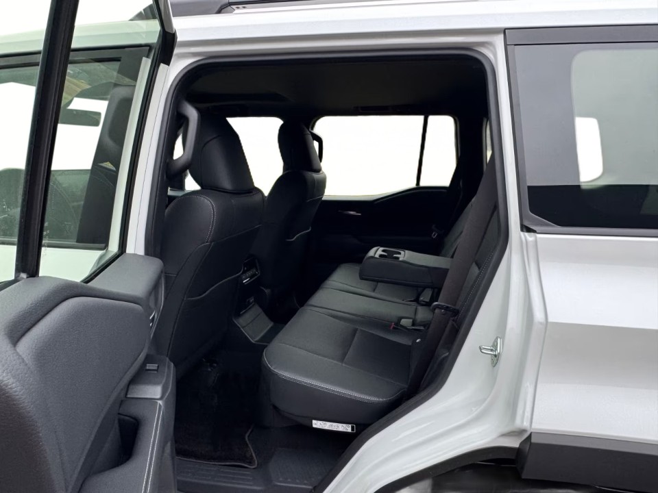 Toyota Land Cruiser 250 - foto 15