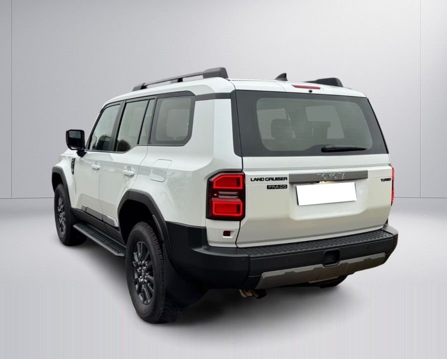 Toyota Land Cruiser 250 (3)