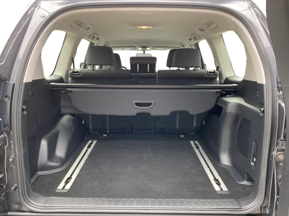 Toyota Land Cruiser - foto 23