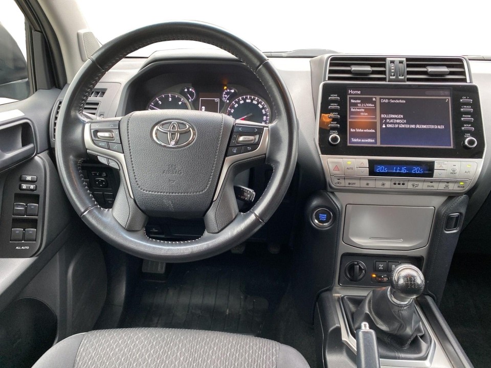 Toyota Land Cruiser - foto 15