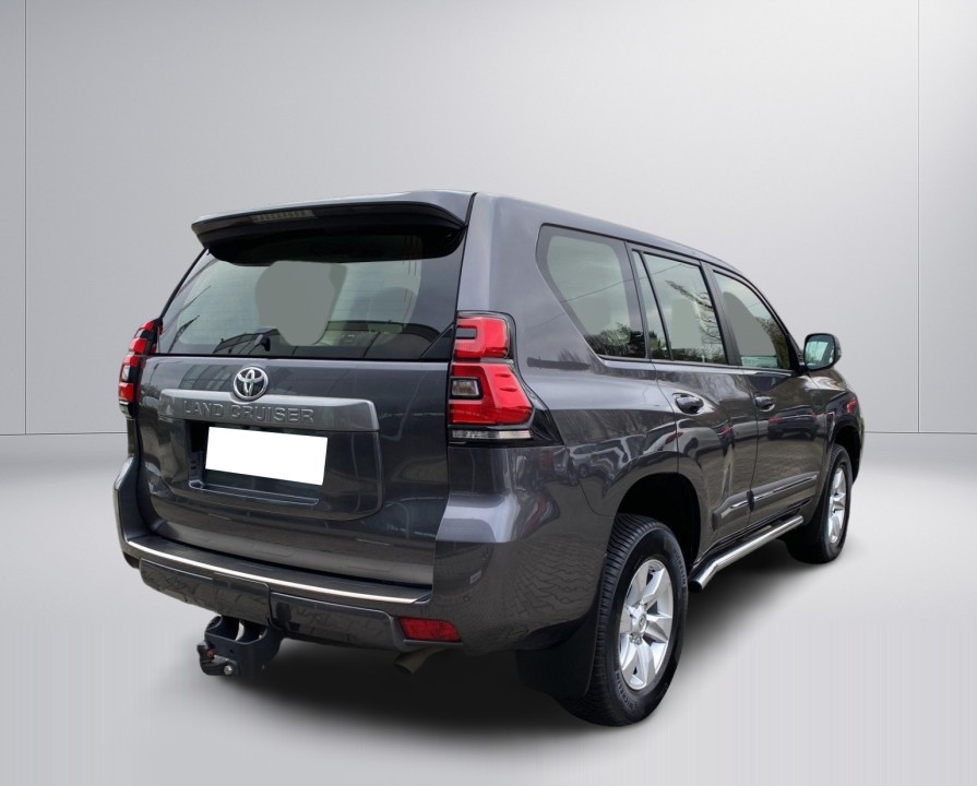 Toyota Land Cruiser (3)