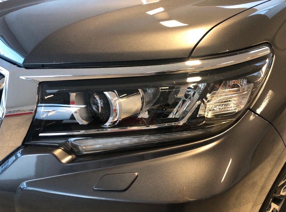 Toyota Land Cruiser Executive - foto 17