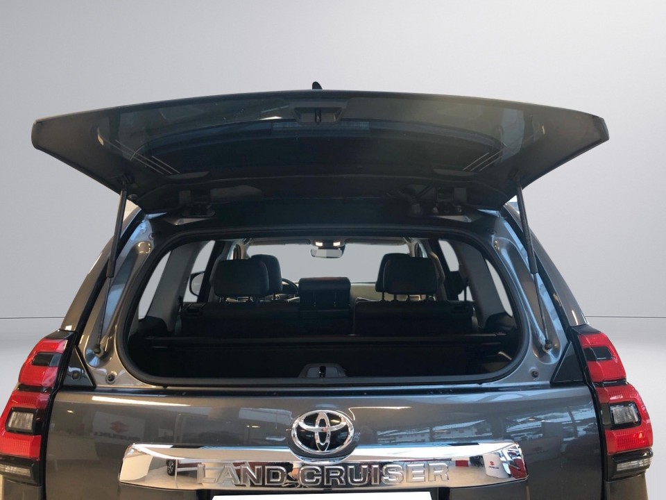 Toyota Land Cruiser Executive - foto 20