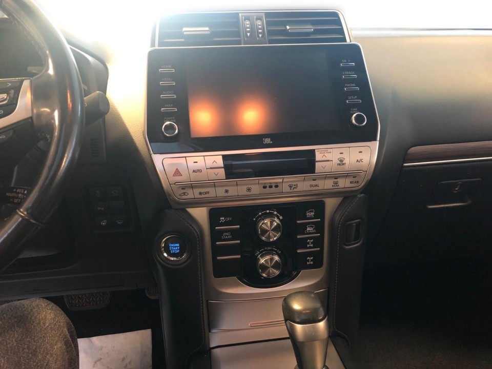 Toyota Land Cruiser Executive - foto 11