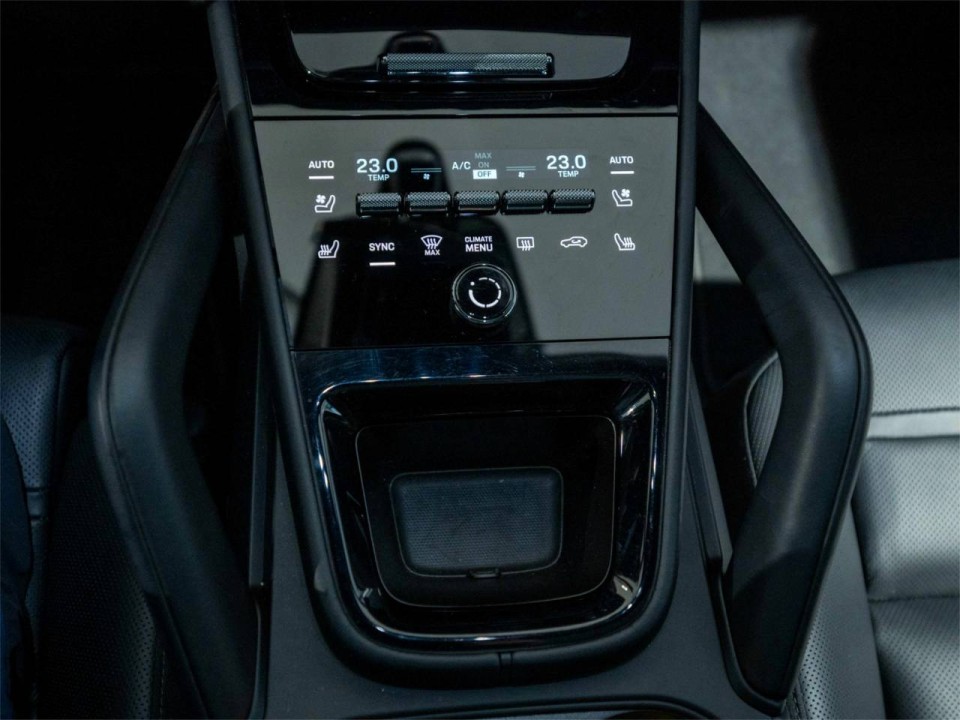 Porsche Cayenne Coupe S E-Hybrid - foto 12