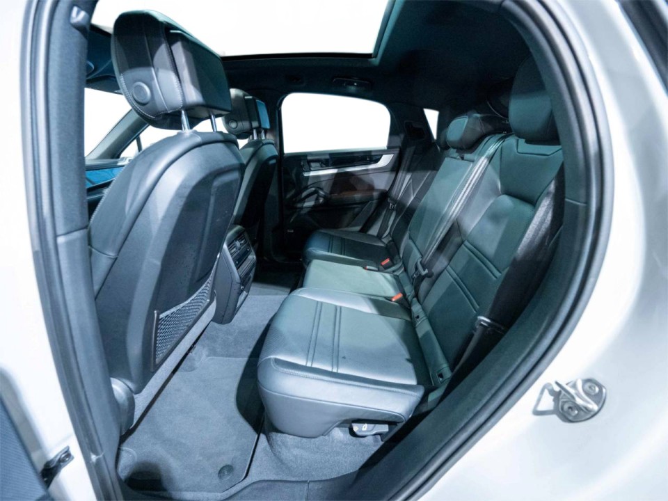 Porsche Cayenne Coupe S E-Hybrid - foto 8