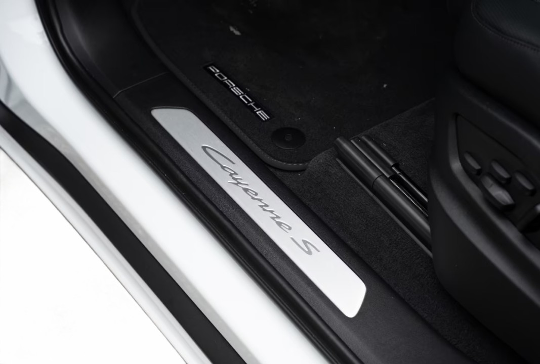 Porsche Cayenne Coupe S E-Hybrid - foto 25