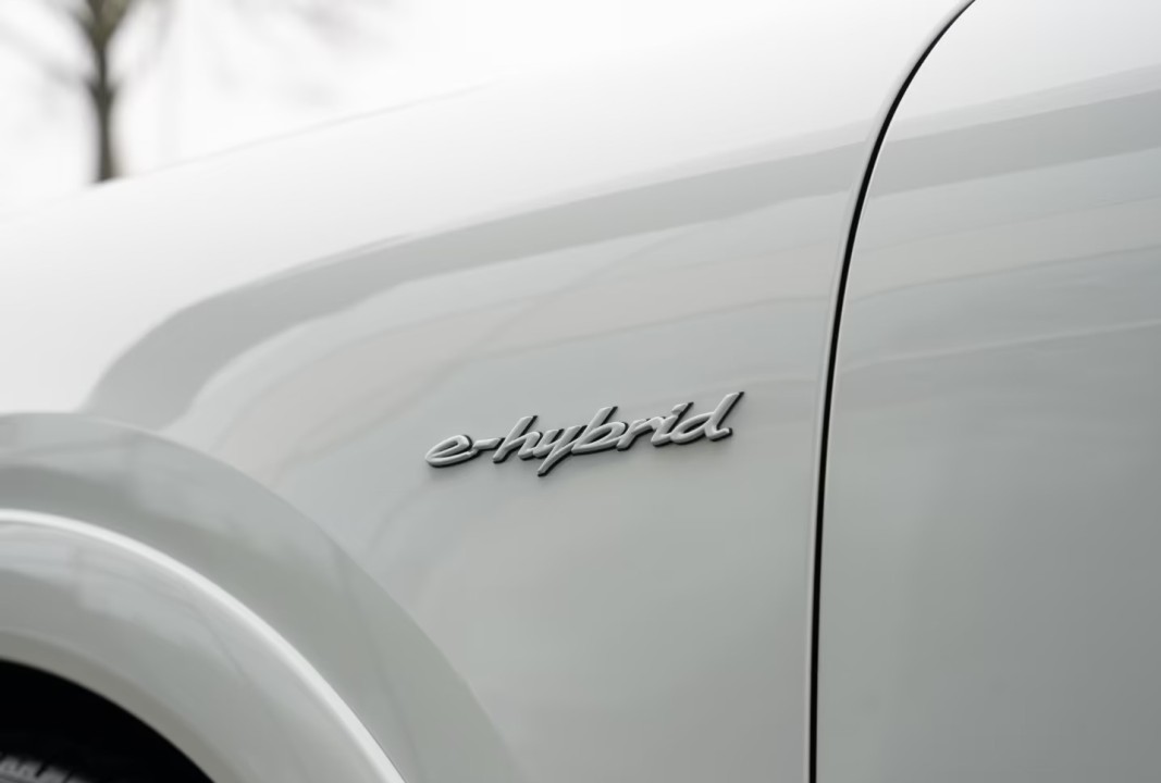 Porsche Cayenne Coupe S E-Hybrid - foto 28