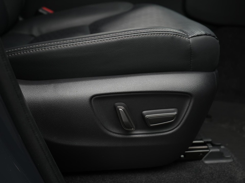 Toyota Land Cruiser Executive - foto 17