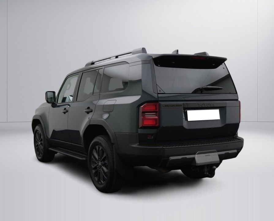 Toyota Land Cruiser Executive (3)