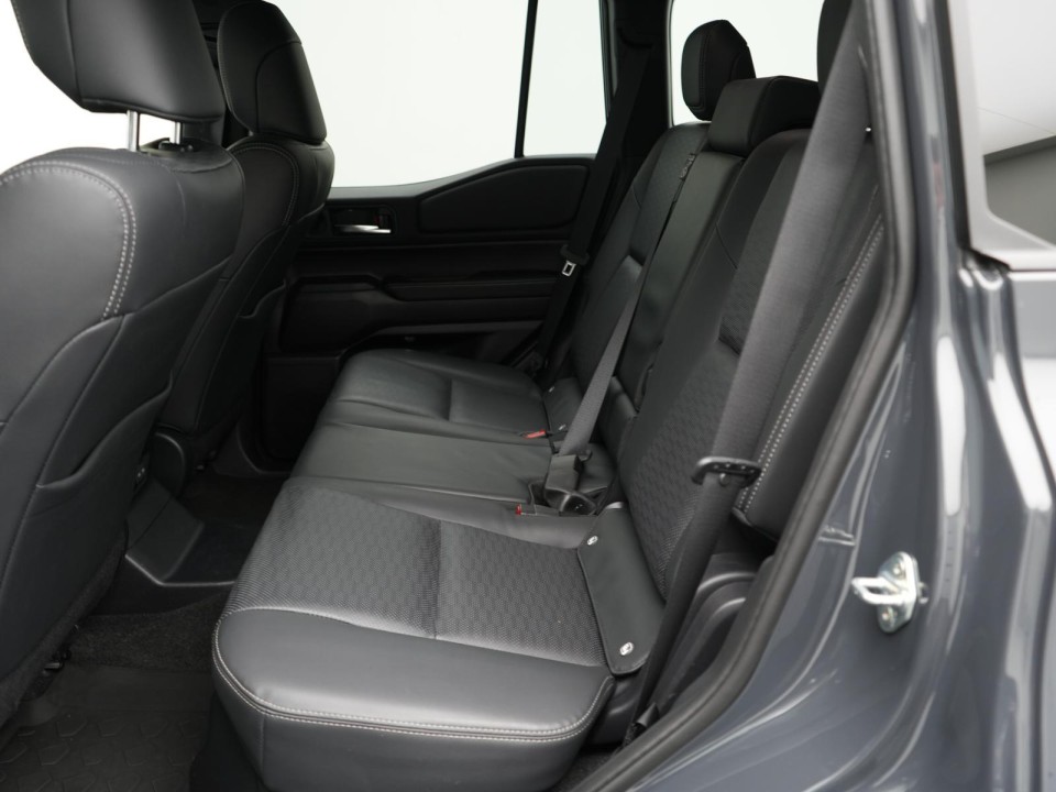 Toyota Land Cruiser Executive - foto 6