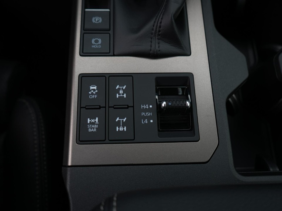 Toyota Land Cruiser Executive - foto 10