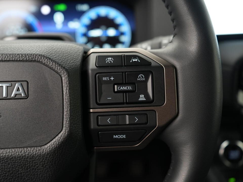 Toyota Land Cruiser Executive - foto 11