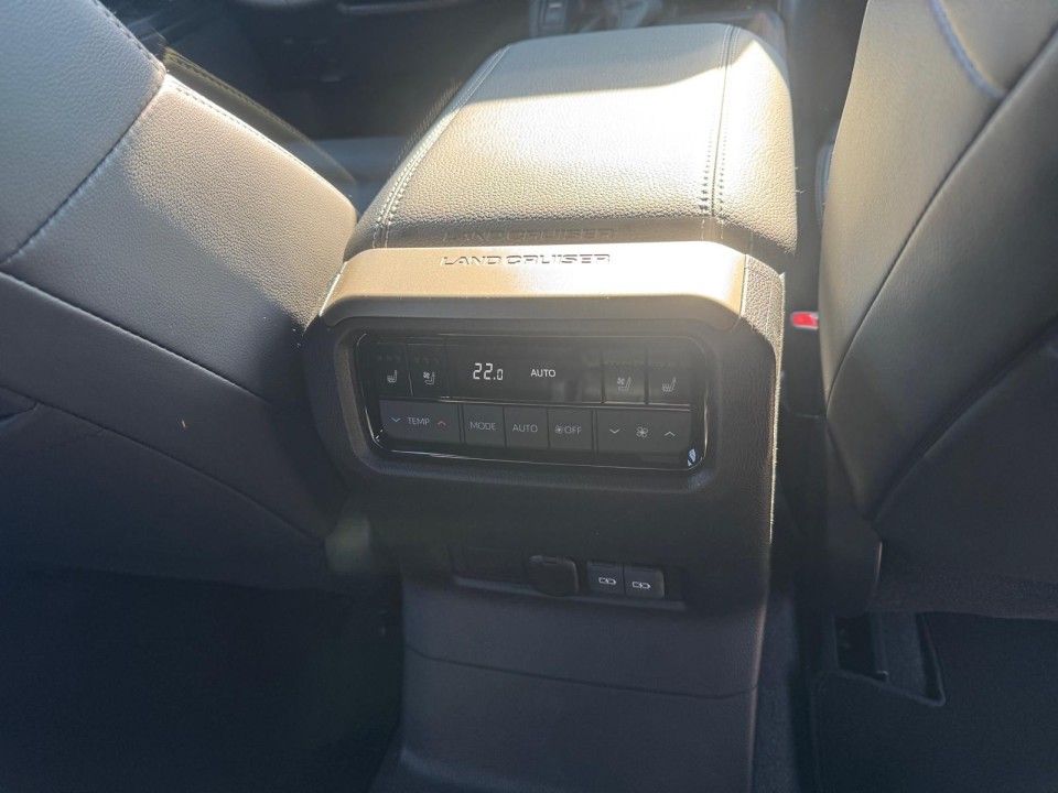 Toyota Land Cruiser 250 Prado - foto 11