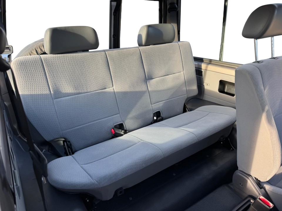 Toyota Land Cruiser GRJ 71 - foto 7