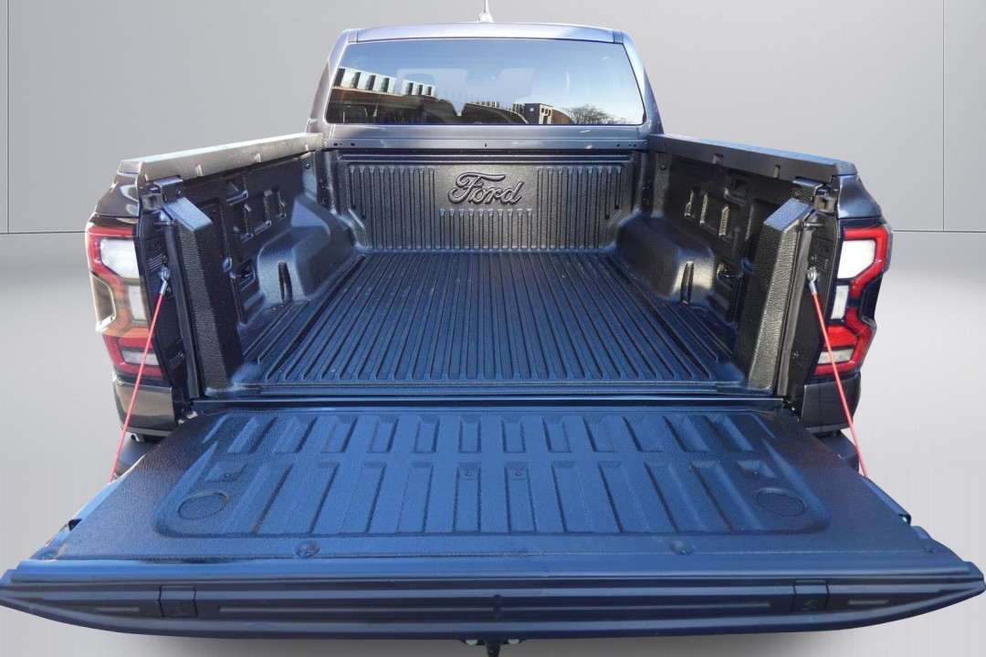 Ford Raptor - foto 19