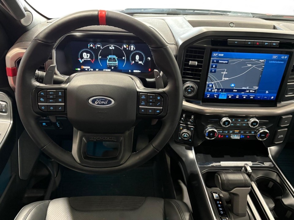 Ford F150 Raptor - foto 16