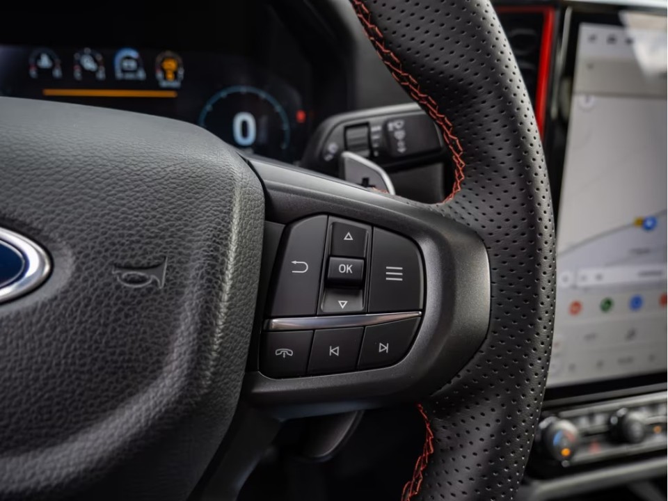 Ford Raptor - foto 9