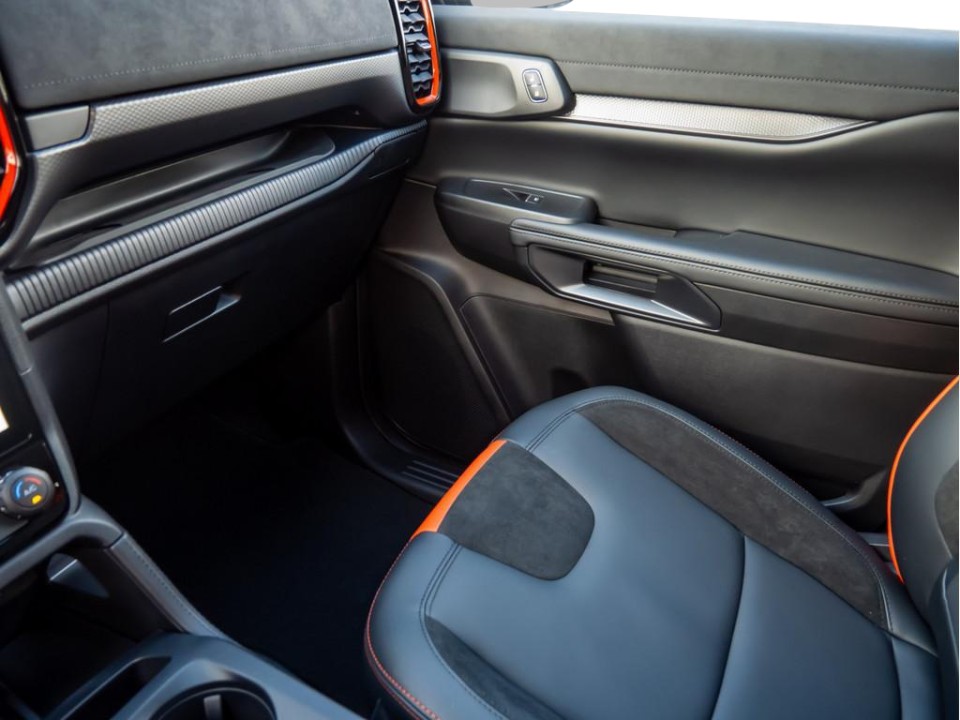 Ford Raptor - foto 15