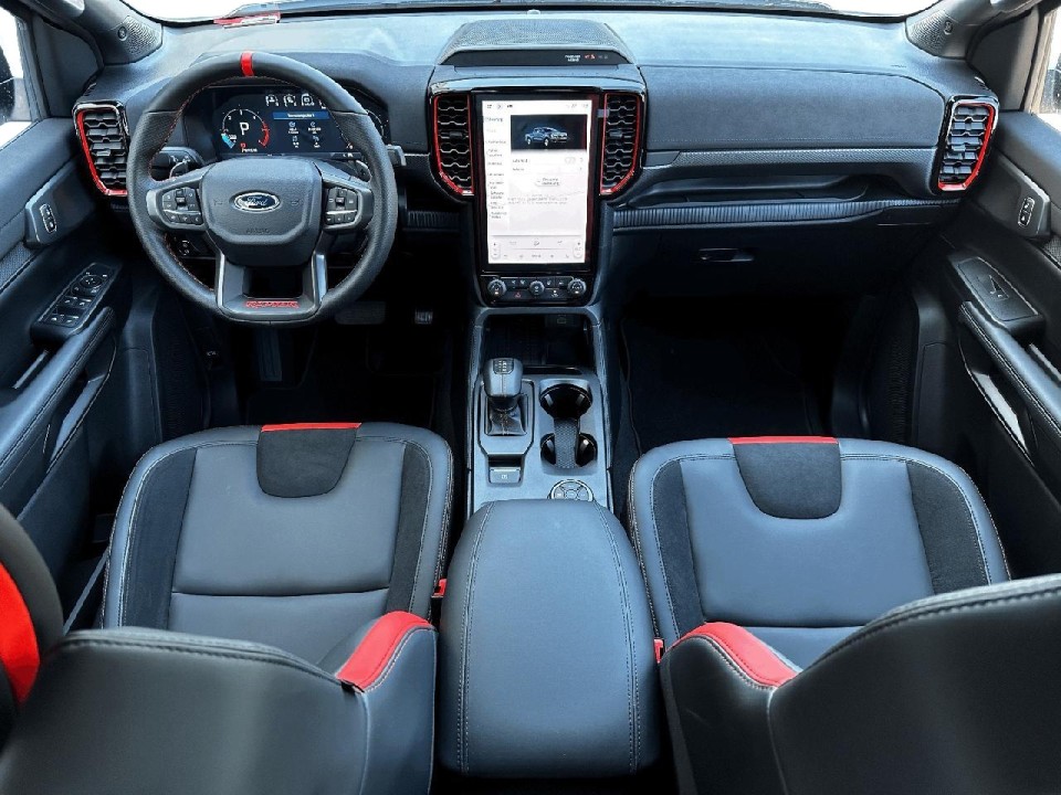 Ford Raptor - foto 9