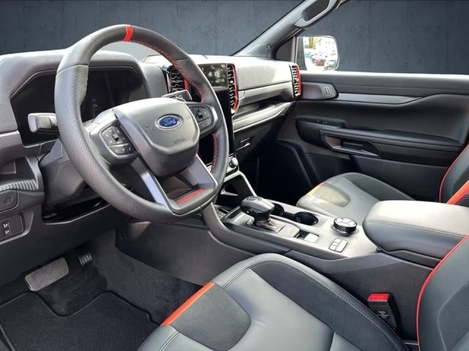 Ford Raptor - foto 9