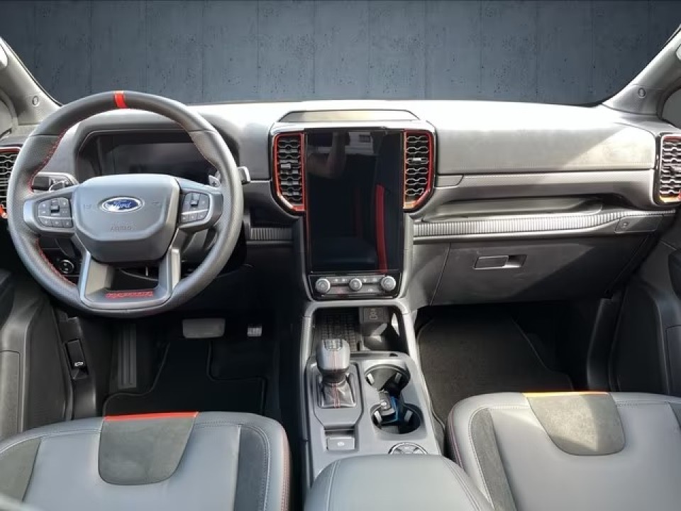 Ford Raptor - foto 8