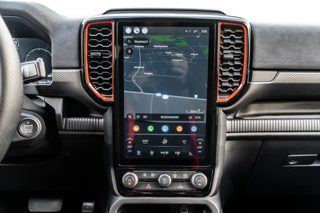 Ford Raptor - foto 17