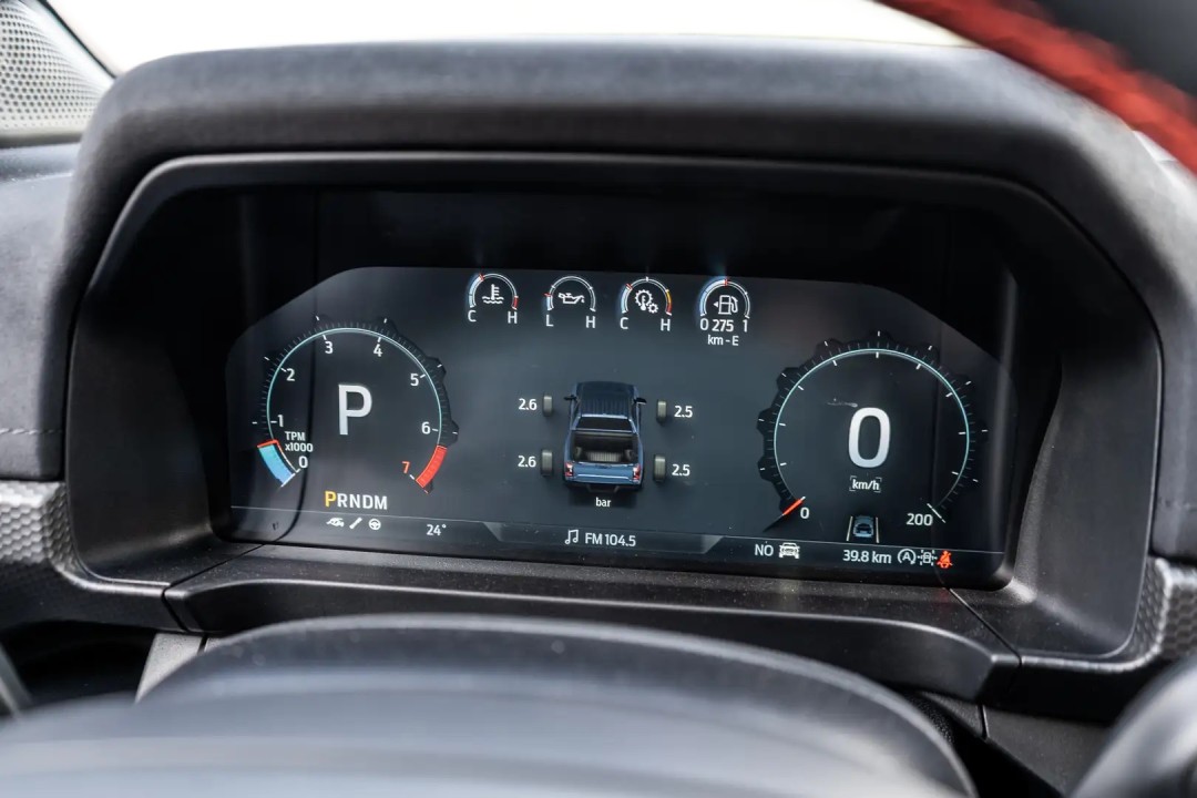 Ford Raptor - foto 14