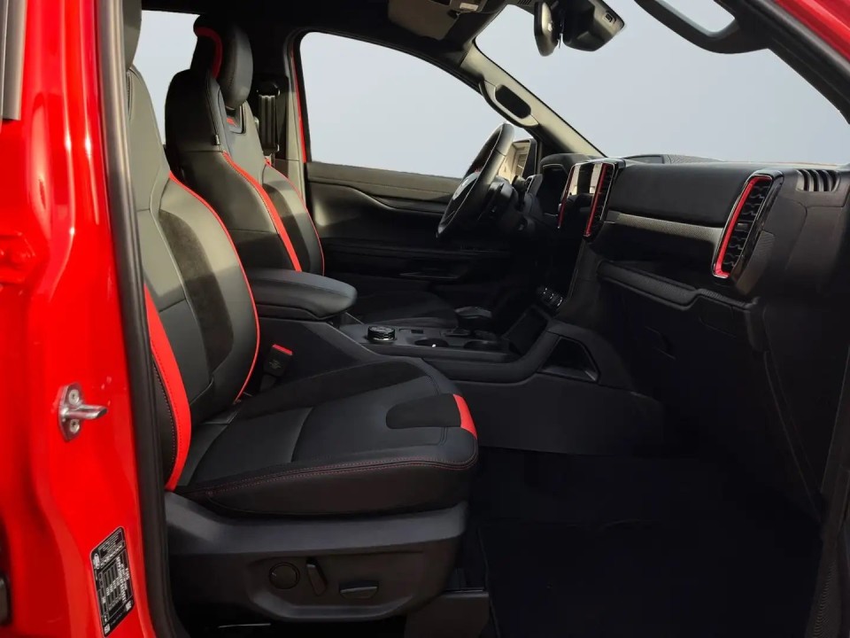 Ford Raptor - foto 9