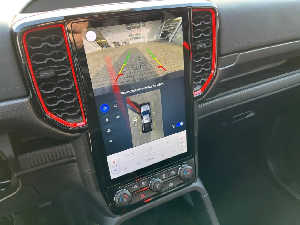 Ford Raptor - foto 14