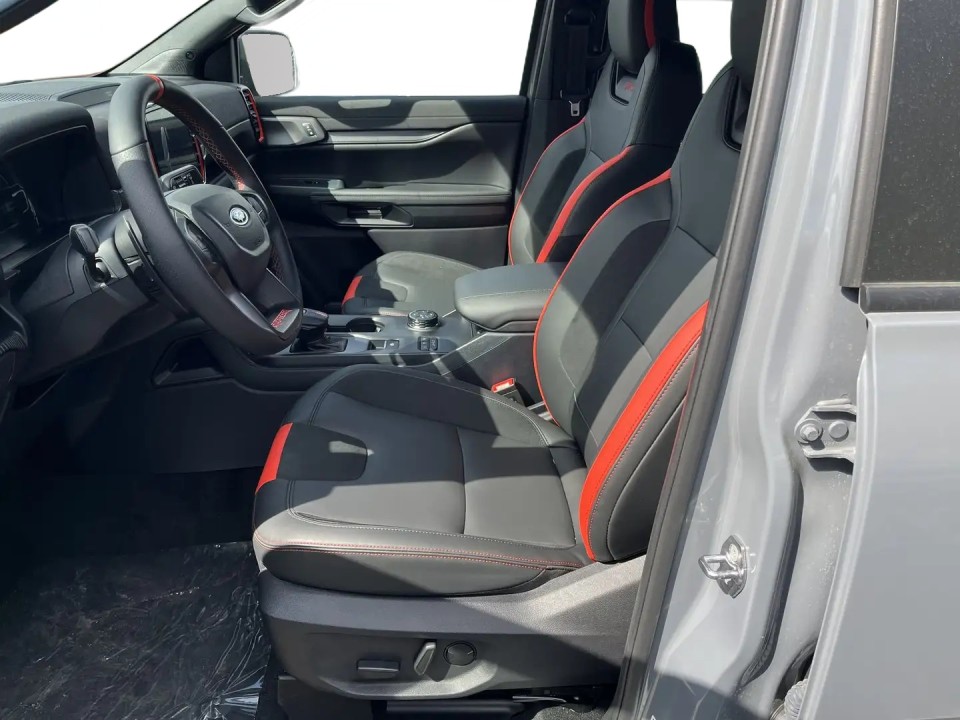 Ford Raptor - foto 6