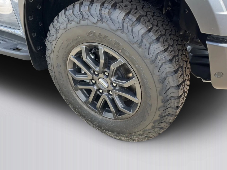 Ford Raptor - foto 16