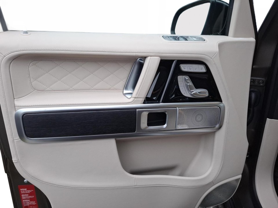 Mercedes-Benz G 63 AMG - foto 16